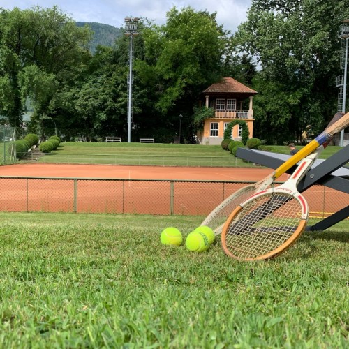 Tennis